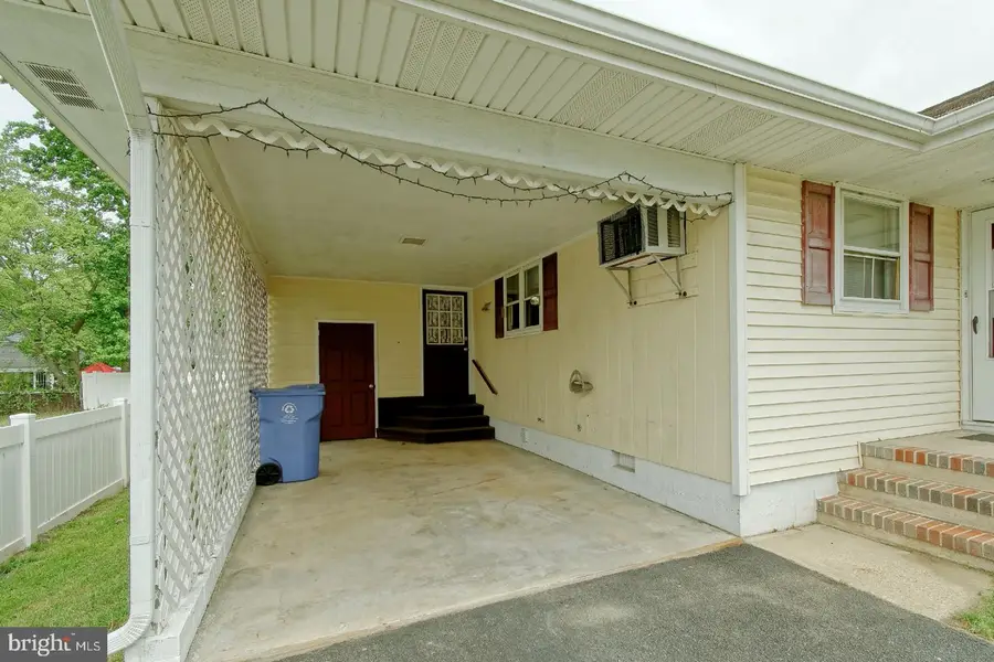 1329 Belgrade Ave, Burlington, NJ 08016 - #3