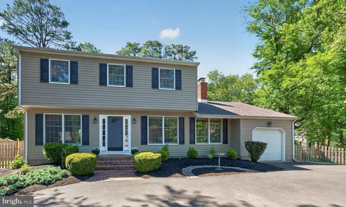 17 Sherwood Dr, Medford, NJ 08055 - #1
