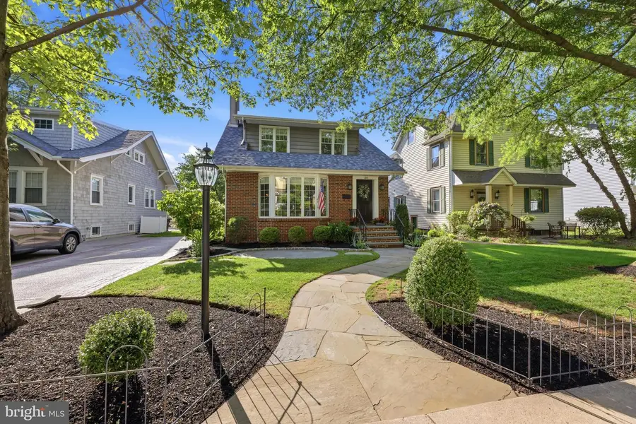 104 7th St, Riverton, NJ 08077 - #2