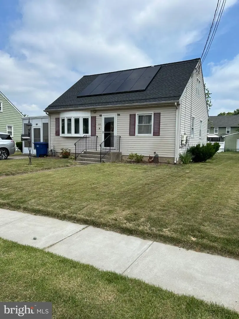 333 Wilbur Henry Dr, Florence, NJ 08518 - #1