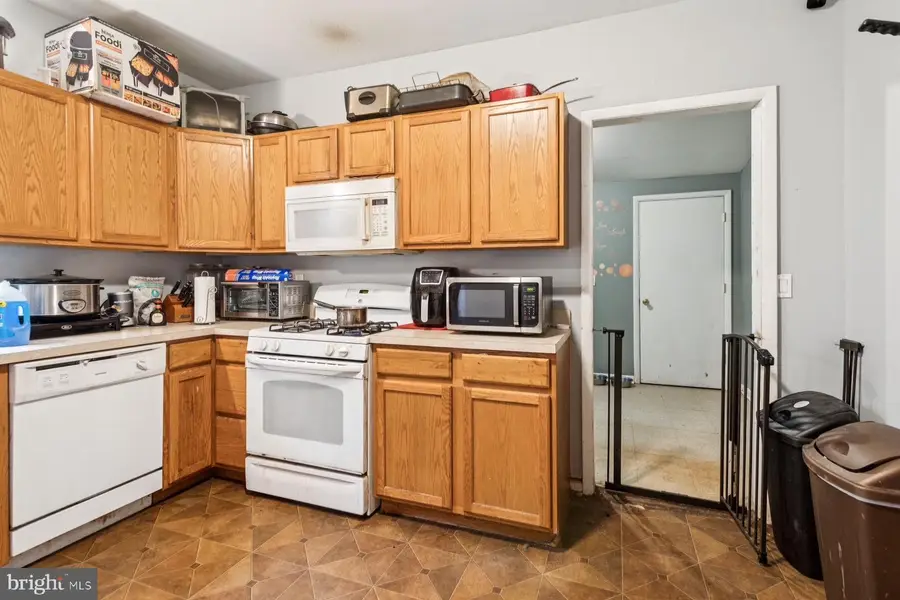 125 W Federal St, Burlington, NJ 08016 - #2