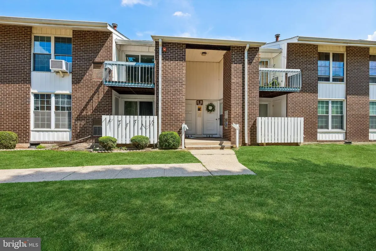 275 Green Street #5b5, Edgewater Park, NJ 08010 - #1