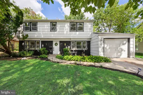 6 Hasting Ln, WILLINGBORO, NJ 08046
