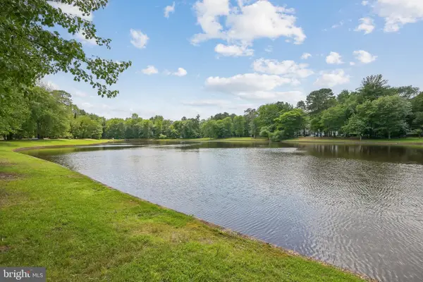 26 Friar Tuck Dr, MEDFORD, NJ 08055