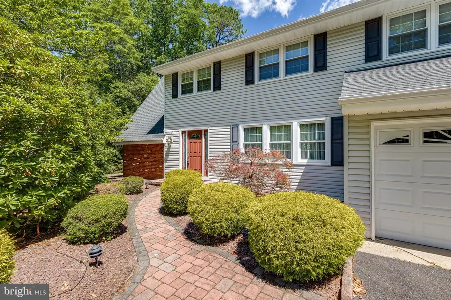 4 Heatherwood Ct, Medford, NJ 08055 - #3