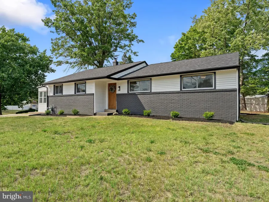 201 S Garden Blvd, Beverly, NJ 08010 - #2