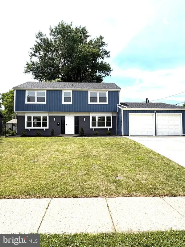 21 Garner Ln, WILLINGBORO, NJ 08046