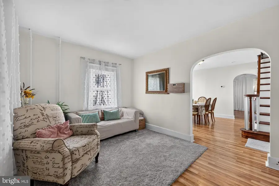 511 Delaware Ave, Palmyra, NJ 08065 - #3