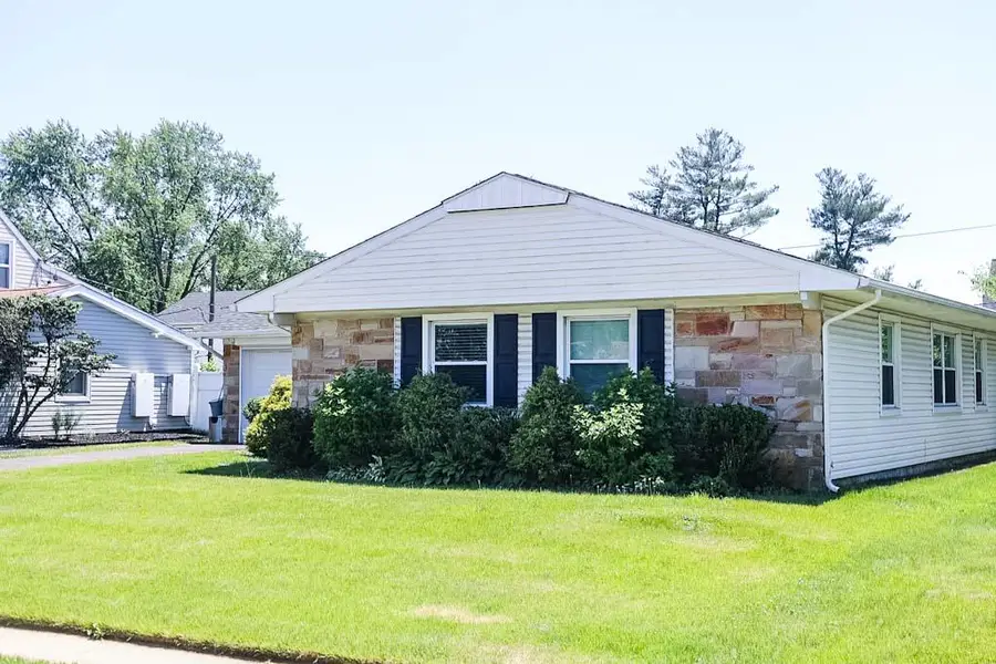 18 Holton Ln, Willingboro, NJ 08046 - #2