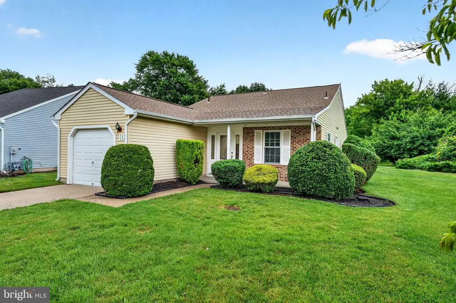 10 Opal Ct, Mount Laurel, NJ 08054 - #2