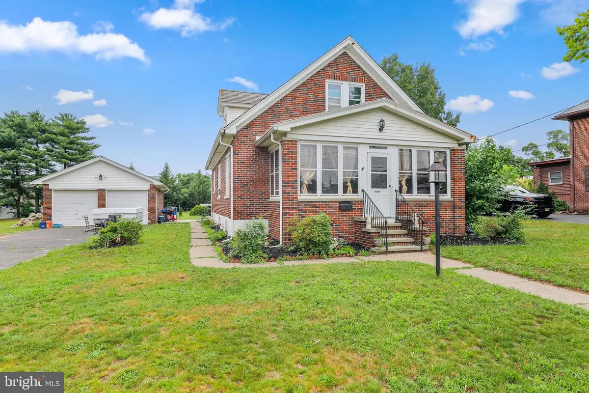 1243 Hornberger Ave, Roebling, NJ 08554 - #1