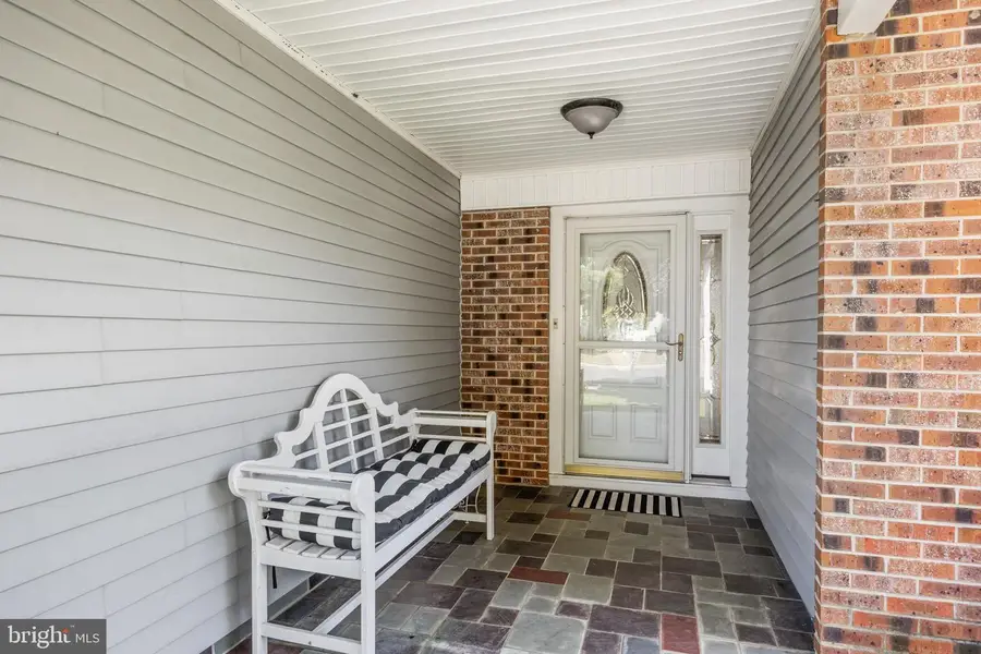 3 Marina Ct, Mount Laurel, NJ 08054 - #3