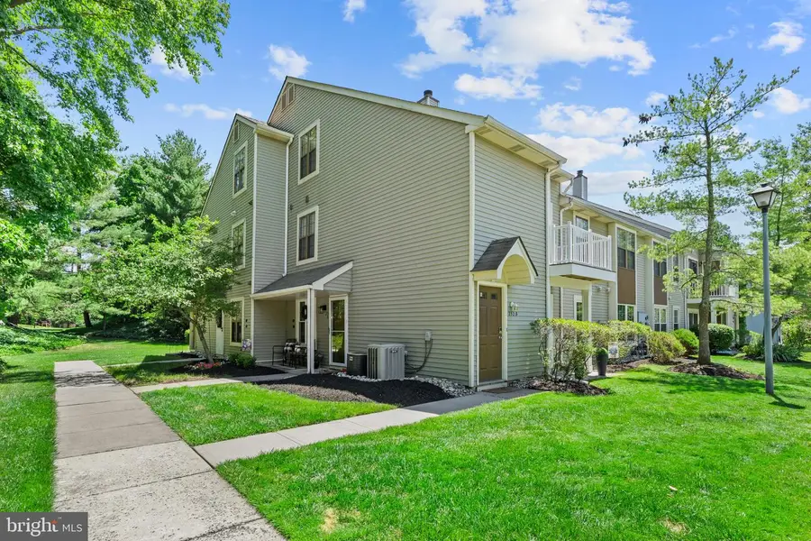 251-a Everly Ct, Mount Laurel, NJ 08054 - #2