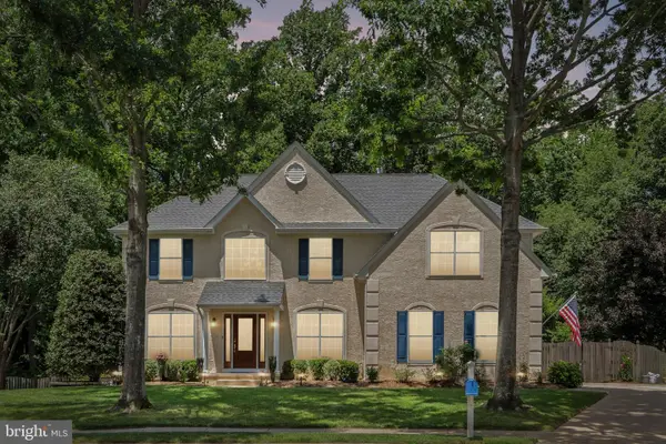 164 Memorial Ln, MOUNT LAUREL, NJ 08054