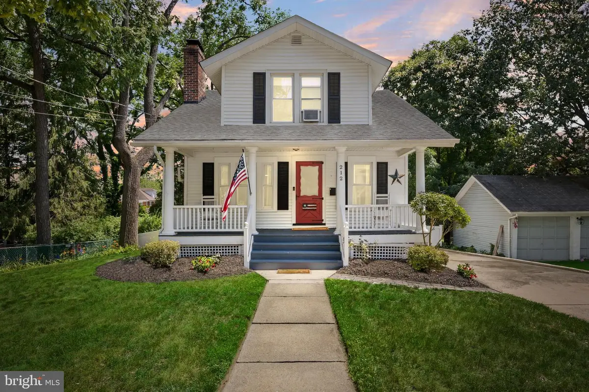 212 Ridgway St, Mount Holly, NJ 08060 - #1