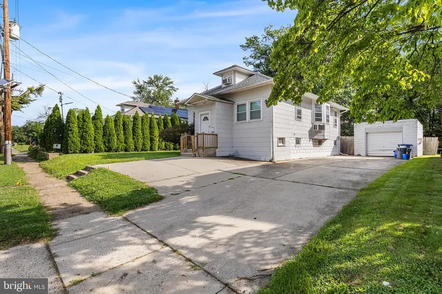 131 S Lenola Rd, Moorestown, NJ 08057 - #2