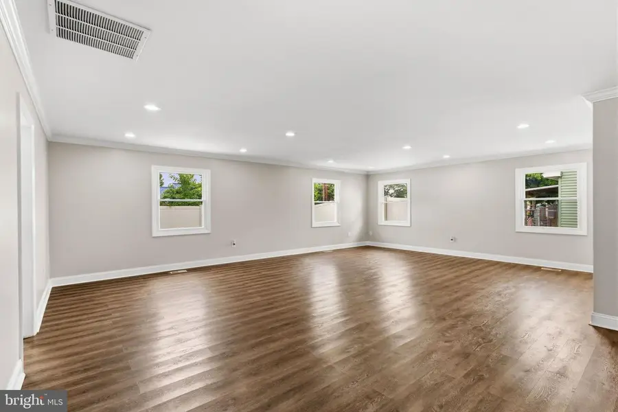 77 Elderberry Ln, Willingboro, NJ 08046 - #3