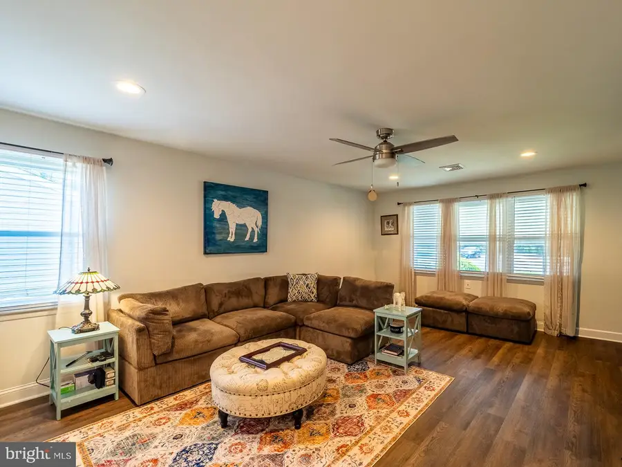18 Dorchester Dr, Leisuretowne, NJ 08088 - #3