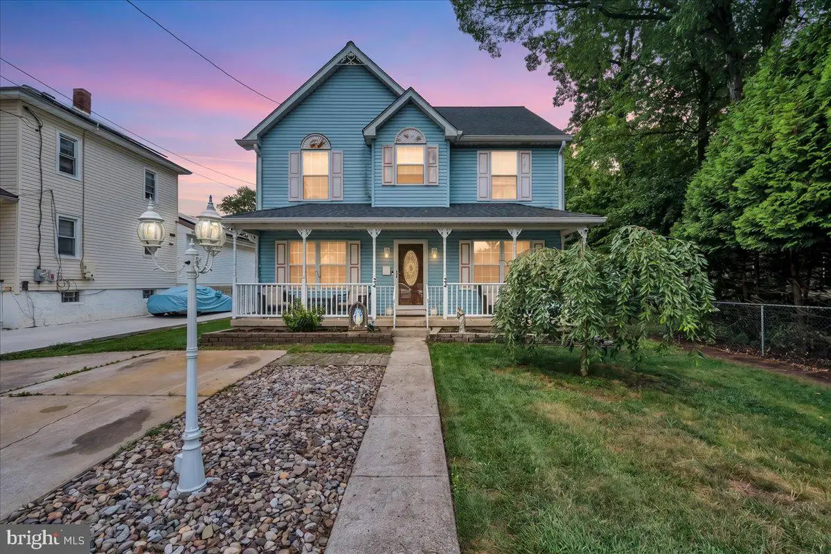 24 County Ave, Maple Shade, NJ 08052 - #1