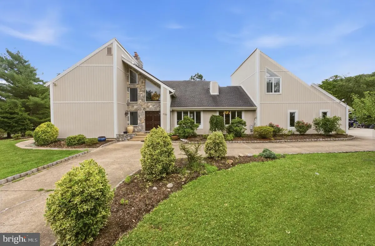 970 Bortons Landing Rd, Moorestown, NJ 08057 - #1