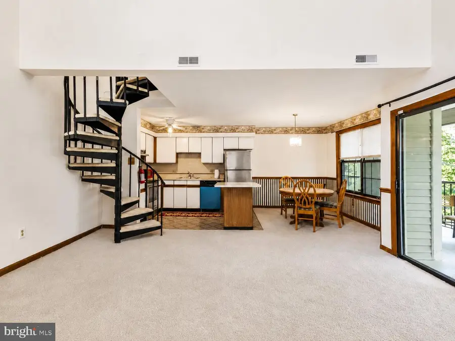 19 Summit Ct, Marlton, NJ 08053 - #3