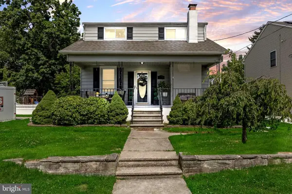 109 N Coles Ave, MAPLE SHADE, NJ 08052