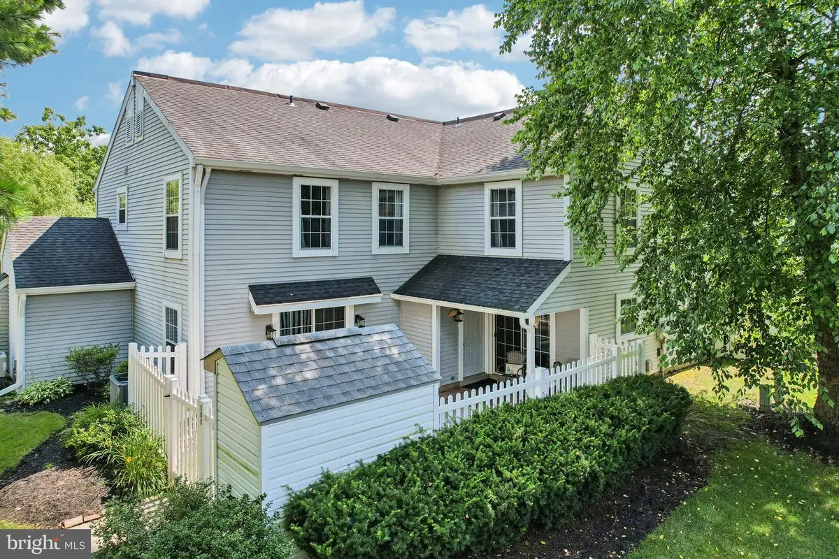 107 Ashby Ct, Mount Laurel, NJ 08054 - #1
