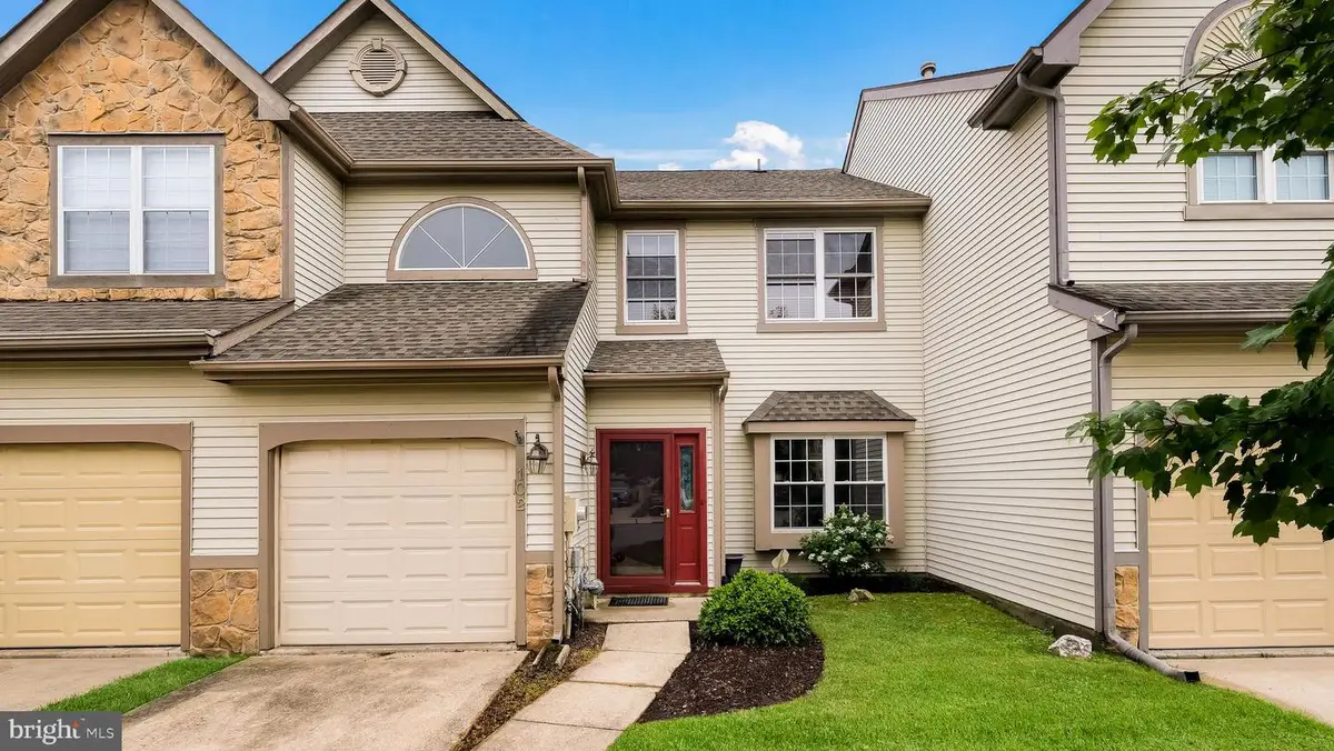 102 Sandhurst Dr, Mount Laurel, NJ 08054 - #1