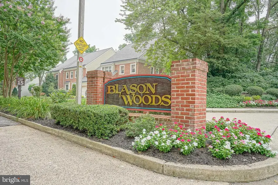 64 Foxwood Dr, Moorestown, NJ 08057 - #3