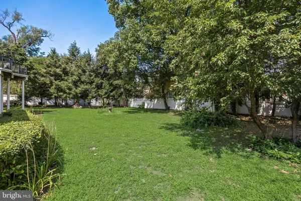 327 Cinnaminson Ave, PALMYRA, NJ 08065