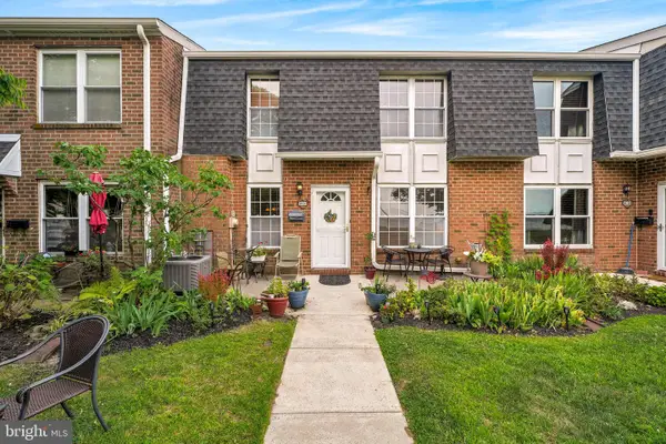1020 Harbour Dr, PALMYRA, NJ 08065