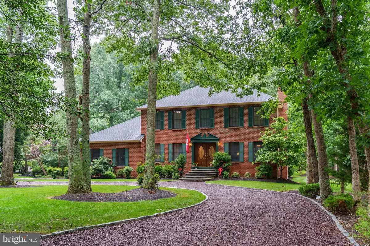 9 Silver Lake Dr, Shamong, NJ 08088 - #1