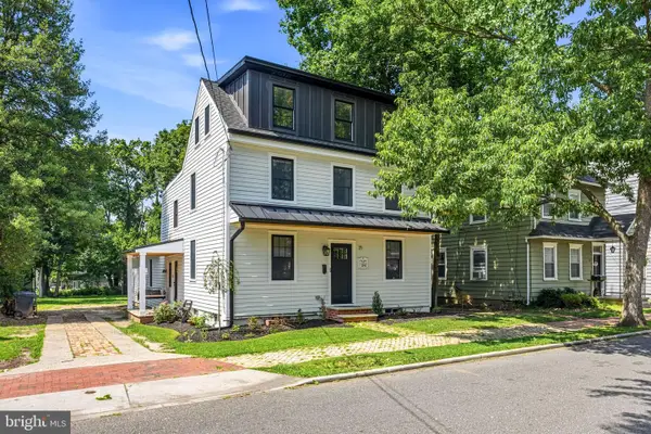 71 E 2nd St, MOORESTOWN, NJ 08057