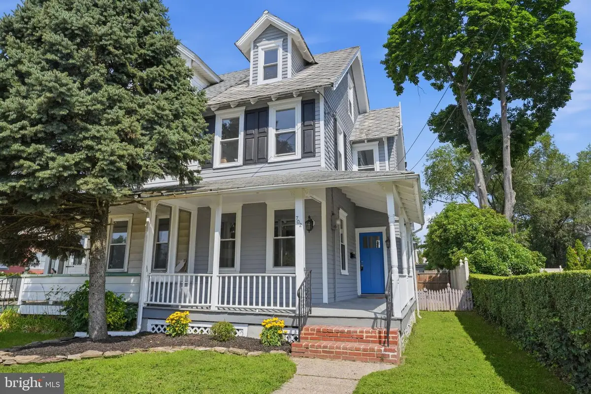 702 Chestnut St, Delanco, NJ 08075 - #1