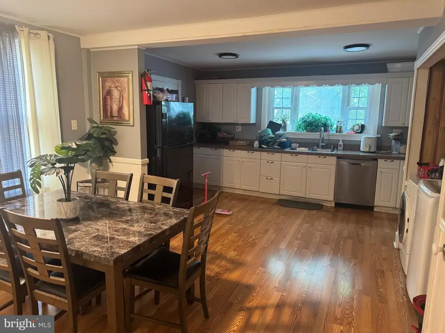 248 W Union St, Burlington, NJ 08016 - #2