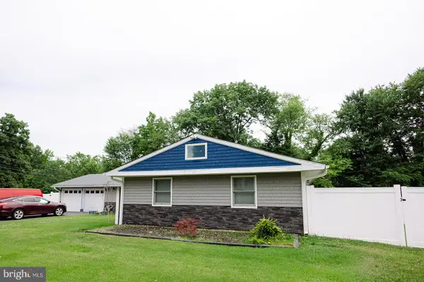 138 Crestview Dr, WILLINGBOROUGH, NJ 08046