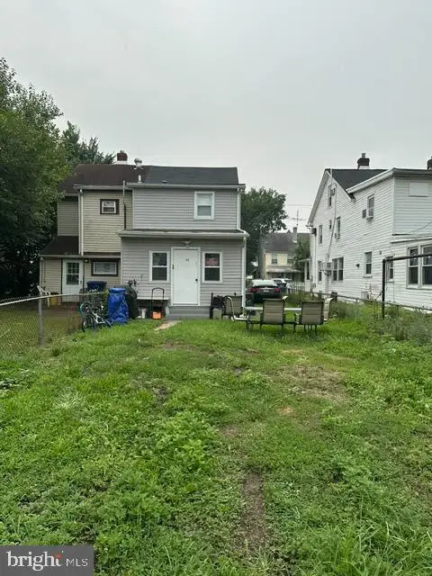 819 W 2nd St, Florence, NJ 08518 - #2
