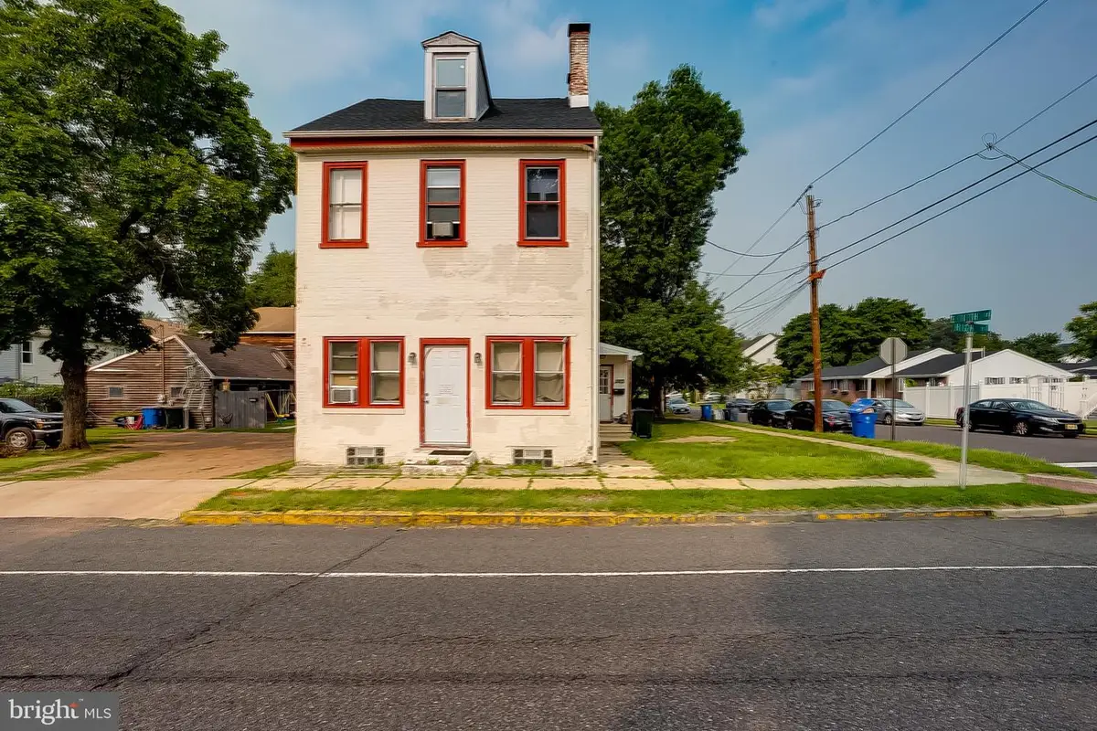 1017 High St, Burlington, NJ 08016 - #1