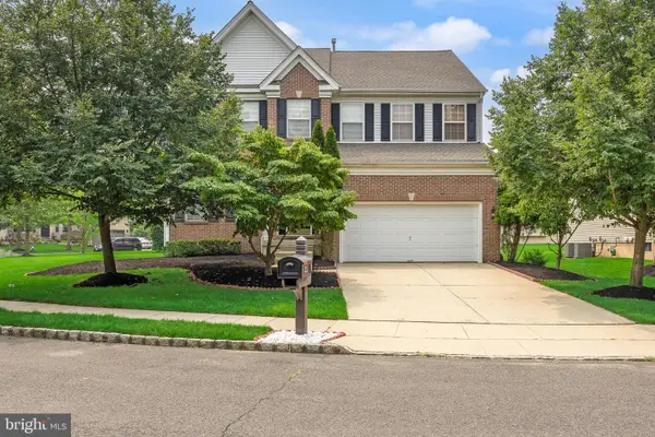 23 Kyle Ct, MOUNT LAUREL, NJ 08054