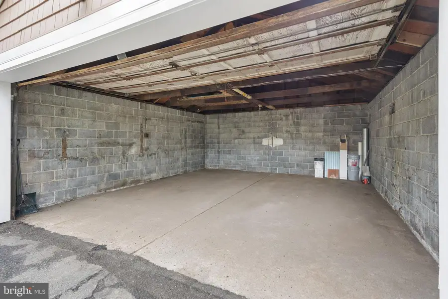 423 W Broad St, Palmyra, NJ 08065 - #3