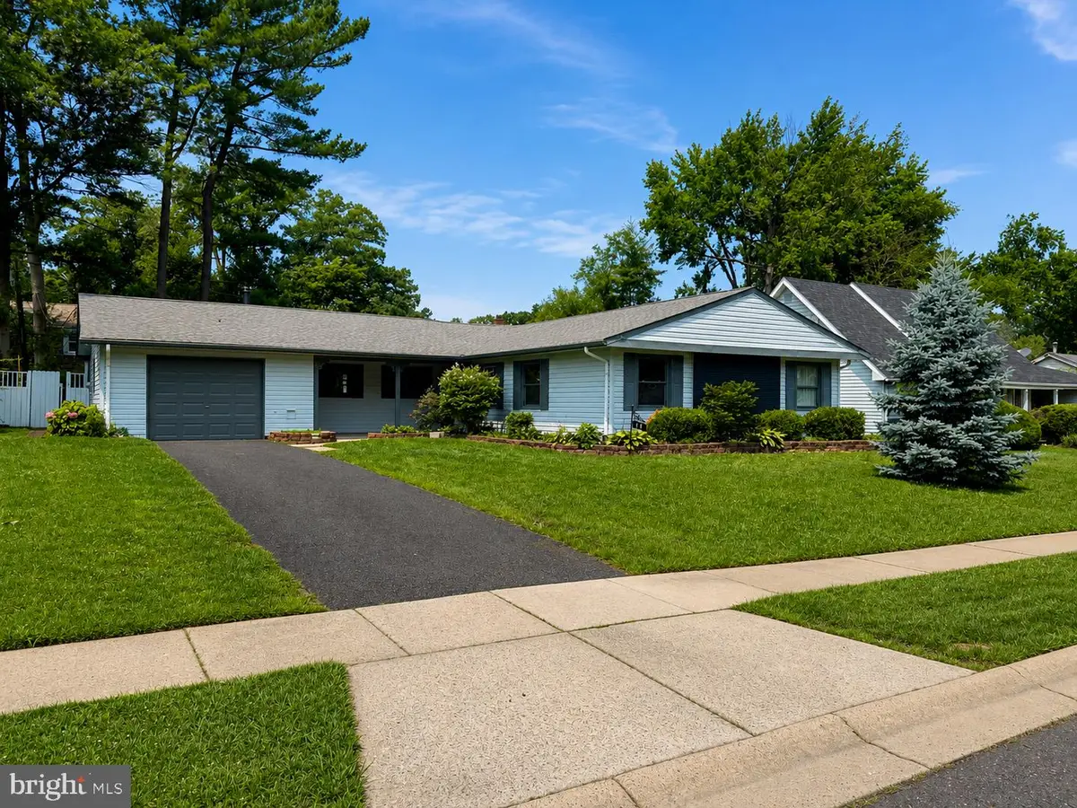 19 Eddington Ln, Willingboro, NJ 08046 - #1