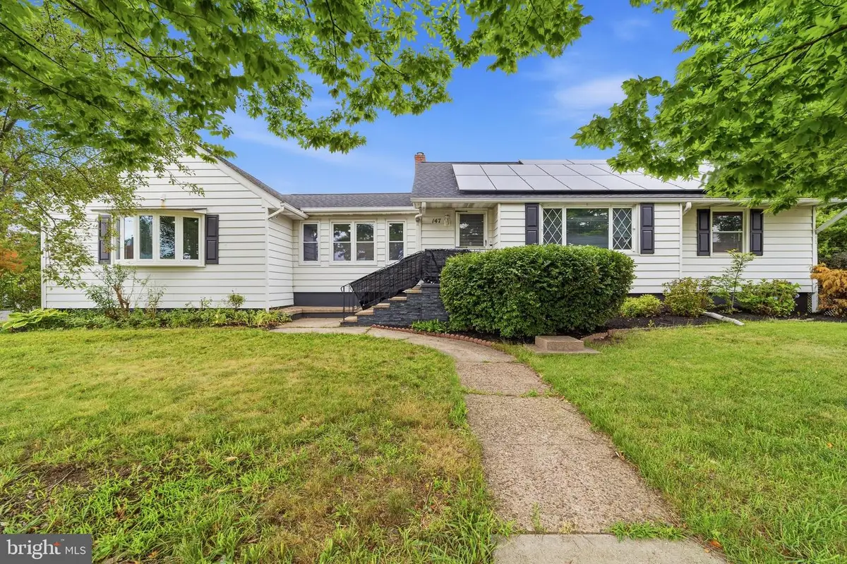 147 Mott Ave, Burlington, NJ 08016 - #1