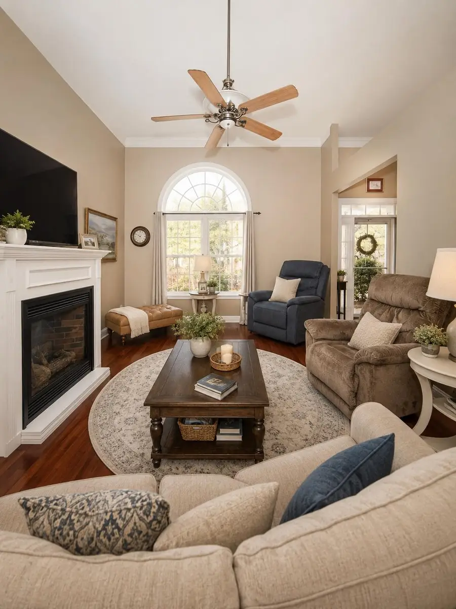 60 E Cottage Ln E, Columbus, NJ 08022 - #3