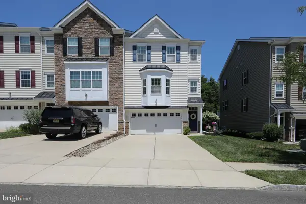 7 Lani Ln, MARLTON, NJ 08053