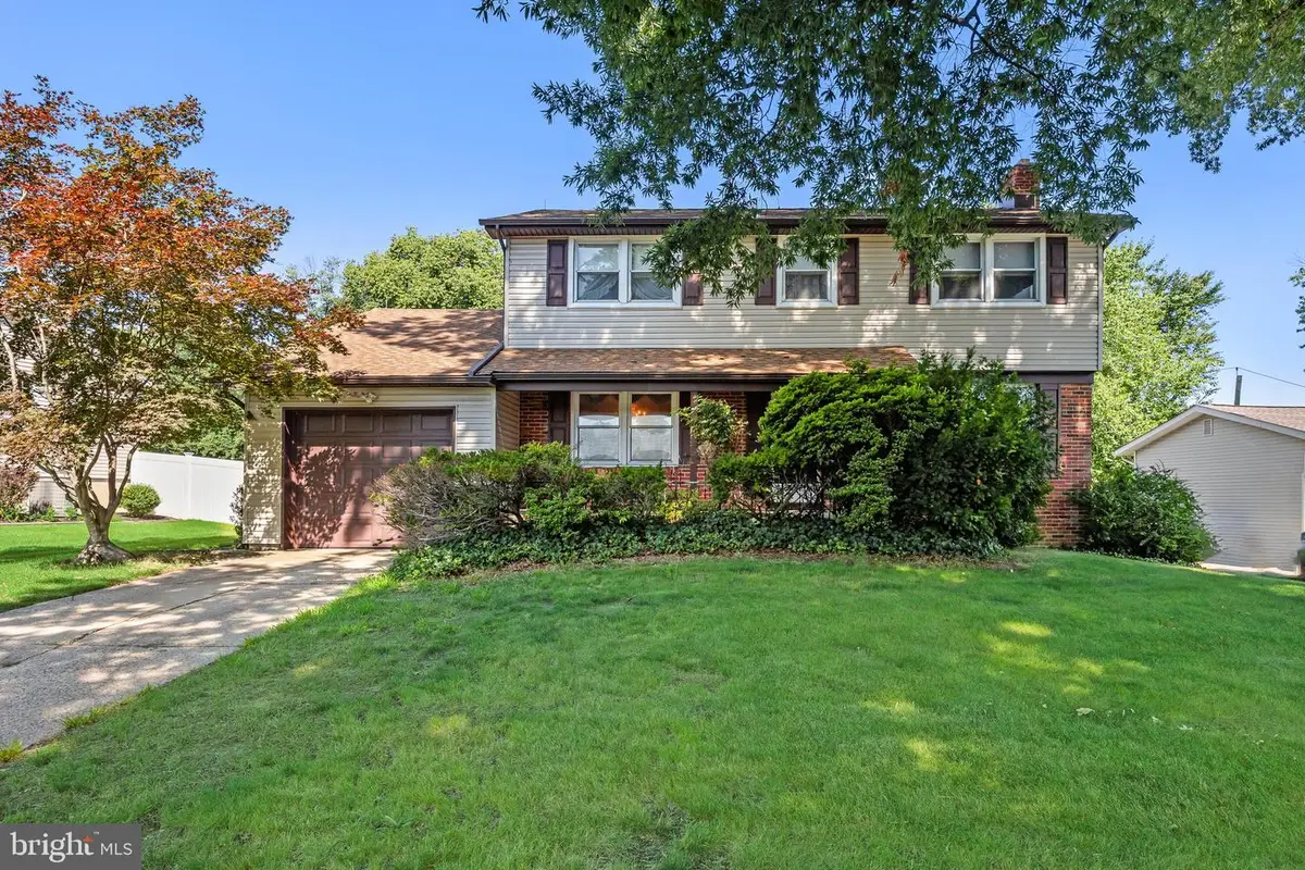 114 Ramblewood Pkwy, Mount Laurel, NJ 08054 - #1