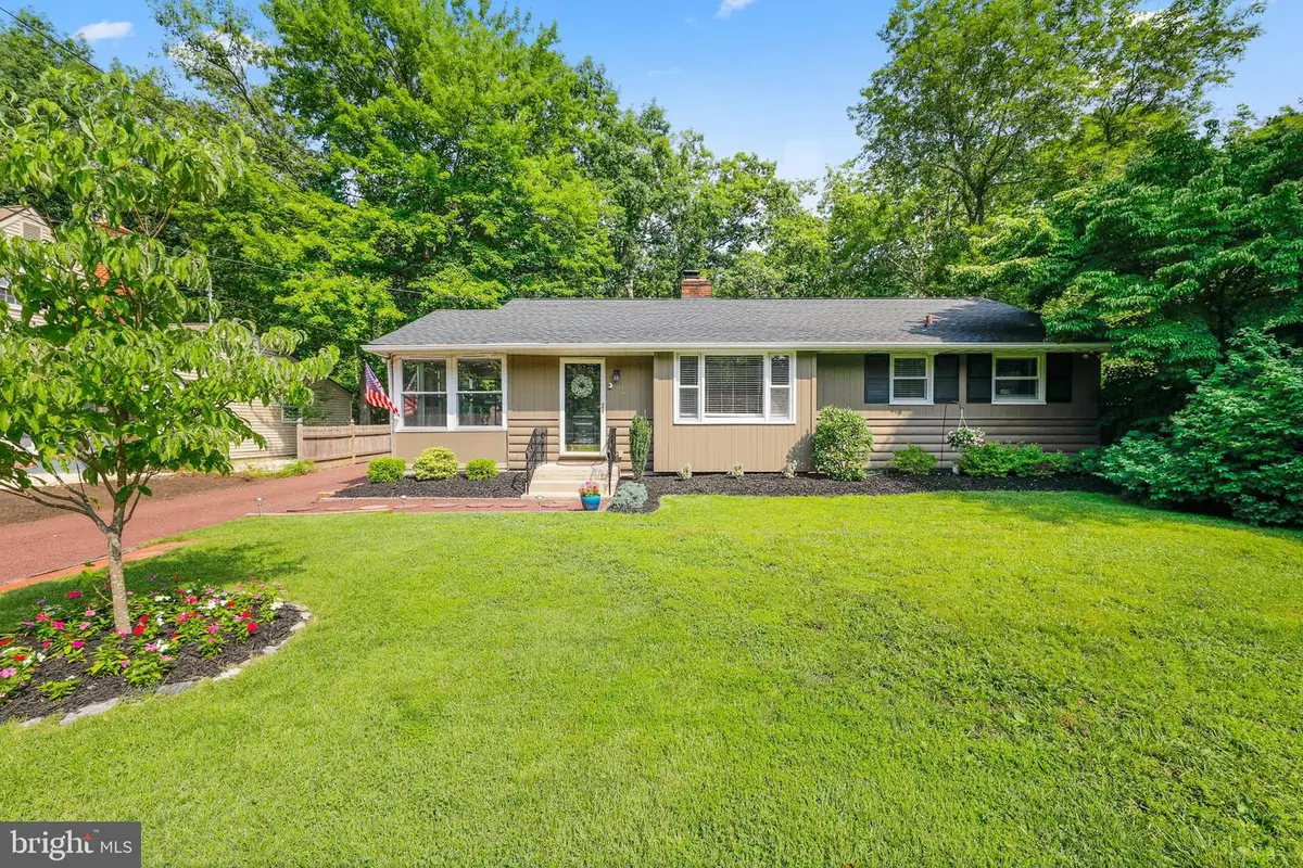 72 Lenape Trl, Medford Lakes, NJ 08055 - #1