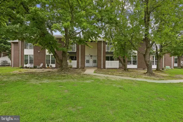 275 Green St #5p3, EDGEWATER PARK, NJ 08010