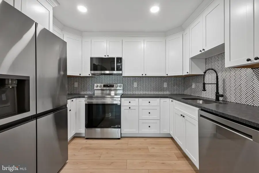 275 Green St #5p3, Edgewater Park, NJ 08010 - #3