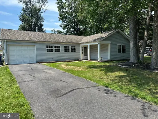 26 Newport Ln, WILLINGBORO, NJ 08046