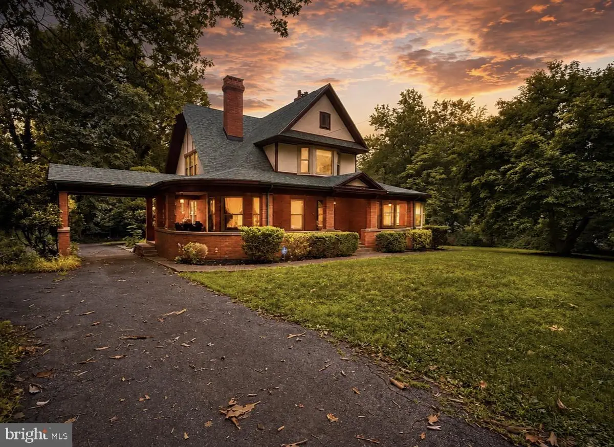 100 E Park St, Bordentown, NJ 08505 - #1